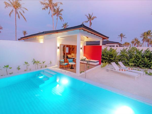 Joy Island Maldives All Inclusive Resort : photo 5 de la chambre suite sur la plage avec piscine privée