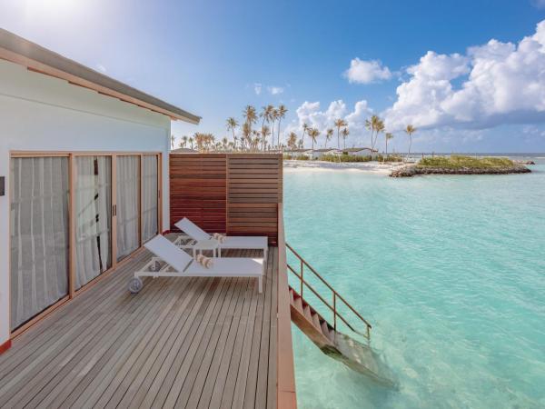 Joy Island Maldives All Inclusive Resort : photo 5 de la chambre lagoon villa with sunrise view