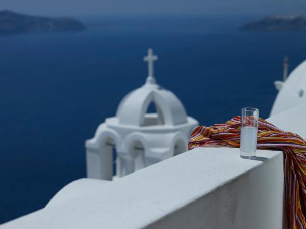 Aigialos Luxury Traditional Settlement : photo 5 de la chambre suites panoramiques - vue sur coucher de soleil