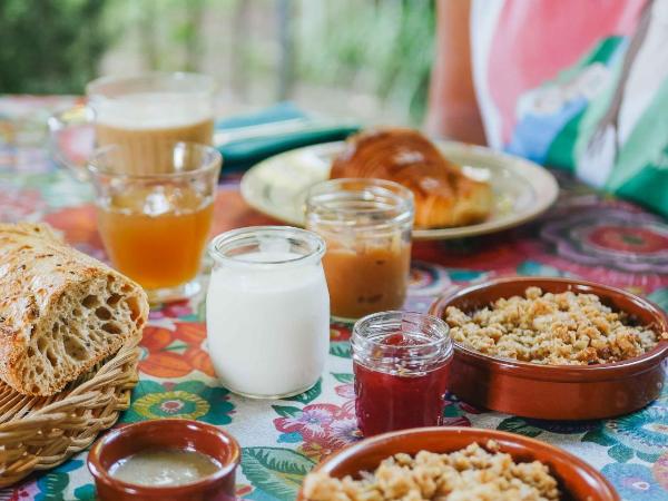 Maison Saint James : photo 5 de la chambre chambre double avec salle de bains privative