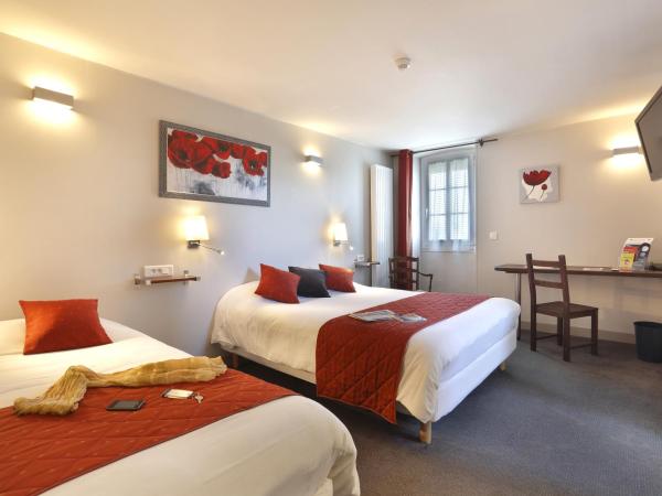 Hôtel Les Tilleuls, Bourges : photo 5 de la chambre chambre triple