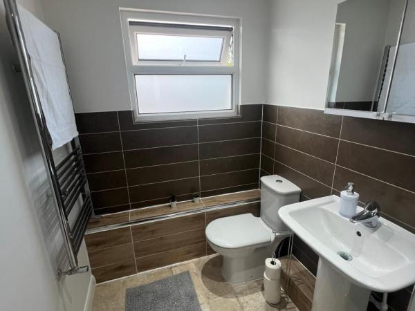 Stunning House 15 min from Wembley arena : photo 8 de la chambre studio familial