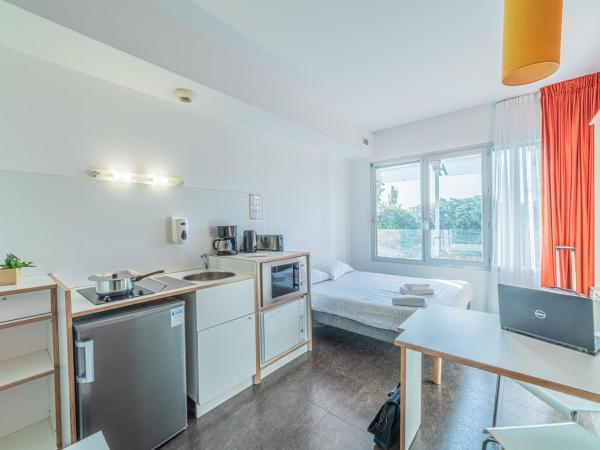 Residence Montempo Lyon Cite Internationale : photo 5 de la chambre studio supérieur (2 adultes)