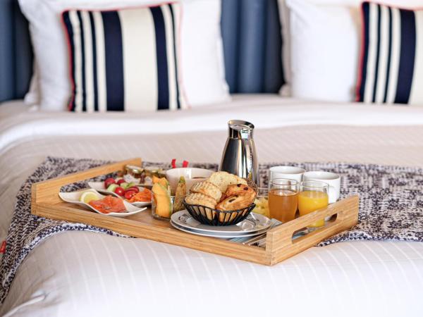 Thalazur Saint Jean de Luz - Hôtel & Spa : photo 6 de la chambre chambre supérieure