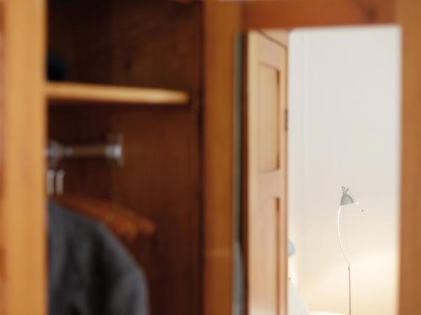 Hotel Mutterhaus Düsseldorf : photo 3 de la chambre chambre double historique