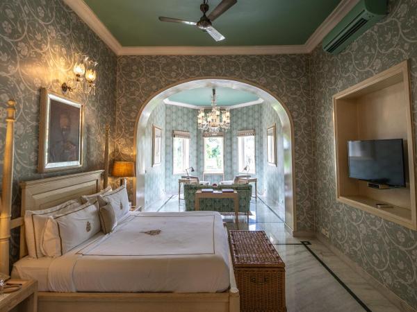 Rajmahal Palace RAAS : photo 8 de la chambre suite familiale