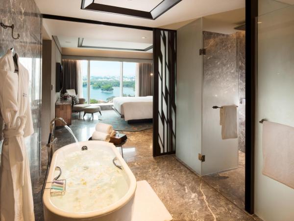 Conrad Bengaluru : photo 3 de la chambre suite deluxe 1 chambre - accès au salon