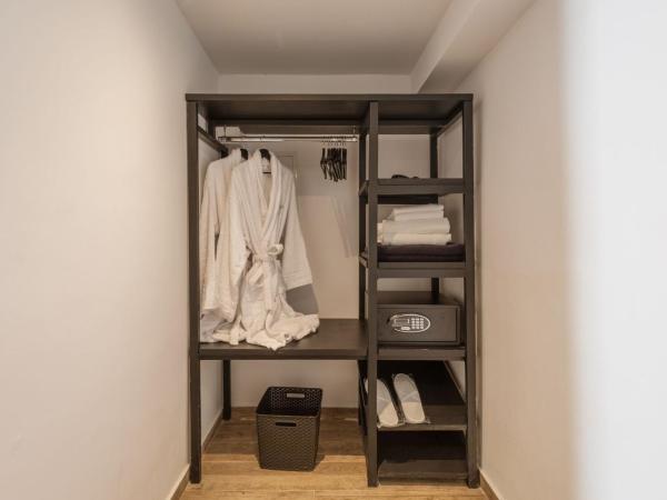 Mazera Boutique Hotel : photo 2 de la chambre chambre double - vue sur jardin