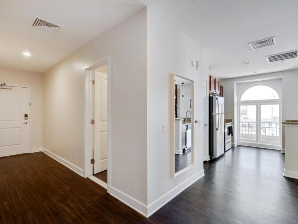 Mint House at The Divine Lorraine Hotel - Philadelphia : photo 5 de la chambre appartement 2 chambres - vue sur ville