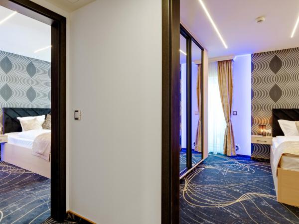 Diamond Panzió : photo 4 de la chambre chambre familiale deluxe