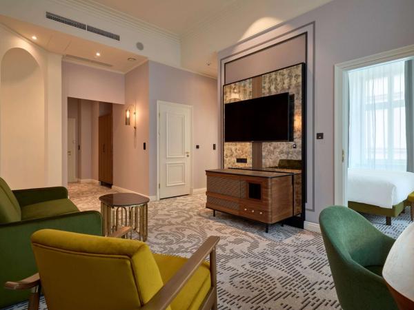 Hotel Saski Krakow Curio Collection by Hilton : photo 2 de la chambre suite 1 chambre lit king-size