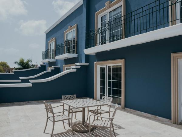 Villa Mercedes Curio Collection By Hilton : photo 2 de la chambre chambre double avec 2 lits doubles et terrasse