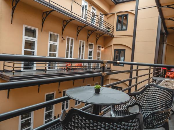 Timeout Heritage Hotel Zagreb : photo 5 de la chambre chambre double ou lits jumeaux avec balcon