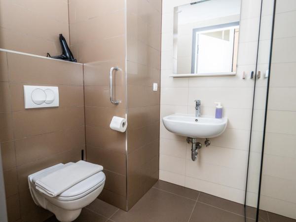 Rooms 23 : photo 4 de la chambre chambre supérieure lit queen-size