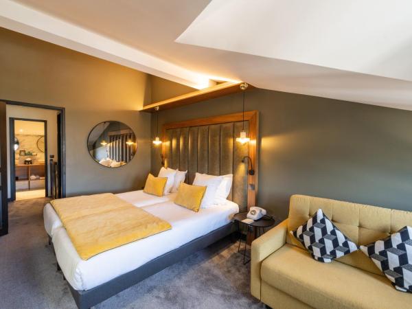 Fahrenheit Seven Courchevel : photo 8 de la chambre hébergement en duplex - dernier Étage - vue sur piste de ski