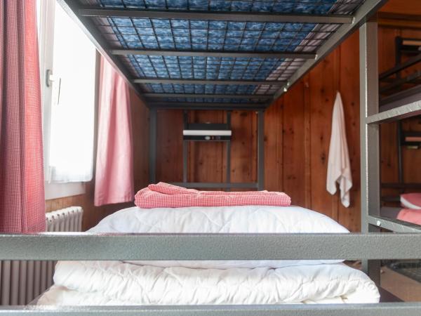 Balmers Hostel : photo 5 de la chambre hébergement privé 4 lits