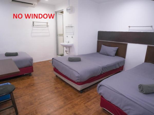 Heritage Inn : photo 4 de la chambre chambre familiale