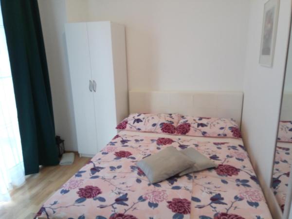 Ana Rooms : photo 5 de la chambre petite chambre double