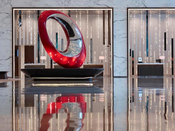 Shanghai Marriott Hotel Parkview : photo 2 de la chambre chambre premium lit king size - vue sur le parc da ning