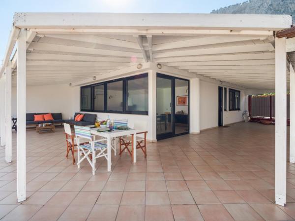 Sapore di Sale by DomuSicily : photo 4 de la chambre appartement 3 chambres