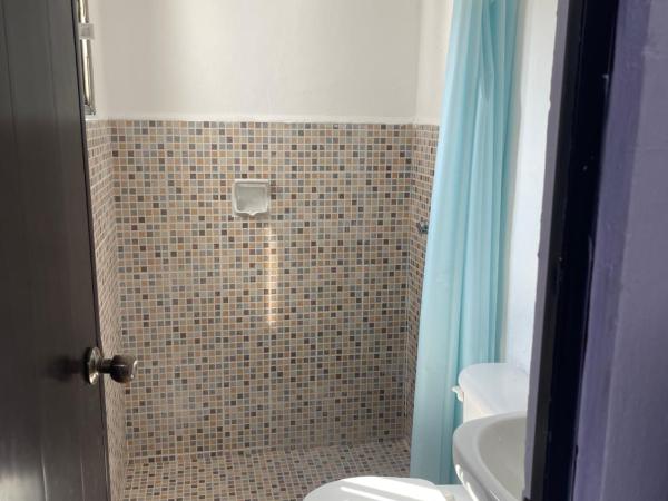 Apartamentos Cupules : photo 4 de la chambre chambre standard lit queen-size