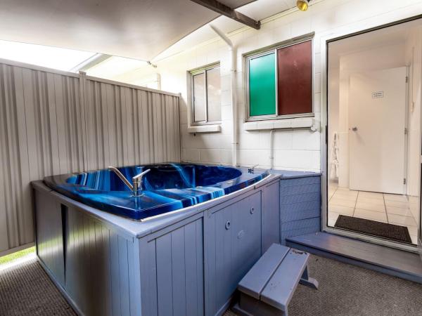 Ripple Rotorua : photo 7 de la chambre one bedroom unit with outdoor hot tub