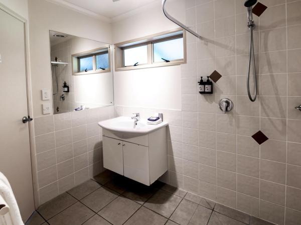 Ripple Rotorua : photo 6 de la chambre family apartment with outdoor hot tub