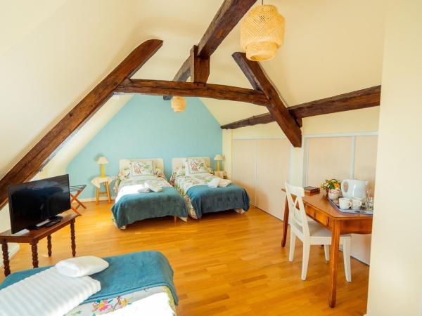 RELAIS SAINT JACQUES : photo 1 de la chambre suite 2 chambres