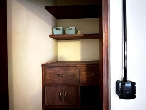 #1-Rooftop Garden-7 Bedrooms-9 Beds-3 Kitchens : photo 6 de la chambre chambre double - vue sur parc