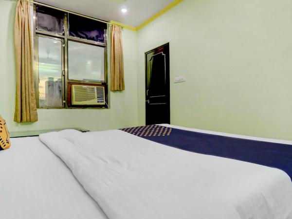 SPOT ON 39561 Hotel Deep : photo 3 de la chambre chambre double standard