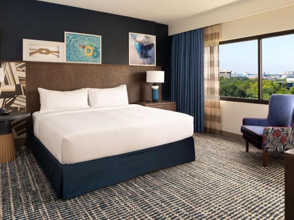 DoubleTree Suites by Hilton Orlando at Disney Springs : photo 4 de la chambre suite supérieure 1 chambre lit king-size