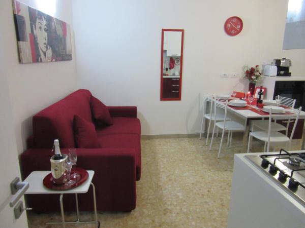 LE GEMME DI PERUGIA - alloggi in centro storico - VIA DELLA CUPA / VIA DELIZIOSA : photo 8 de la chambre chambre quadruple supérieure