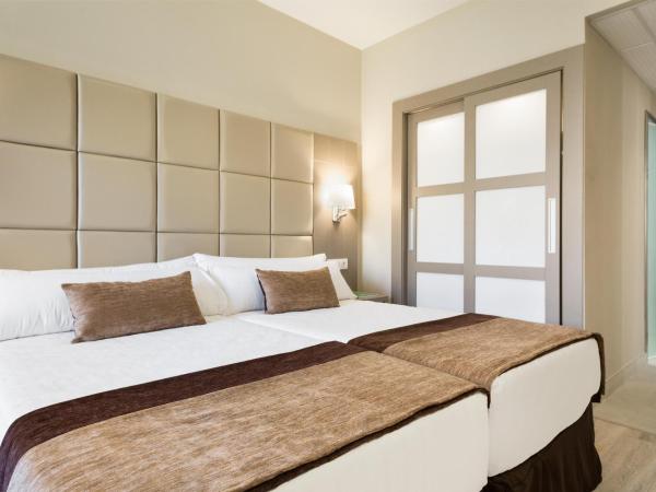 Hotel Best Front Maritim : photo 1 de la chambre chambre double ou lits jumeaux avec vue sur le jardin 