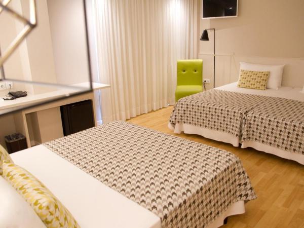 ALEGRIA Plaza Paris 4*Sup : photo 2 de la chambre chambre familiale (2 adultes et 2 enfants)