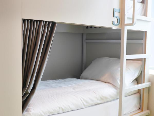 Clink i Lár : photo 5 de la chambre lit dans dortoir pour femmes de 4-6 lits