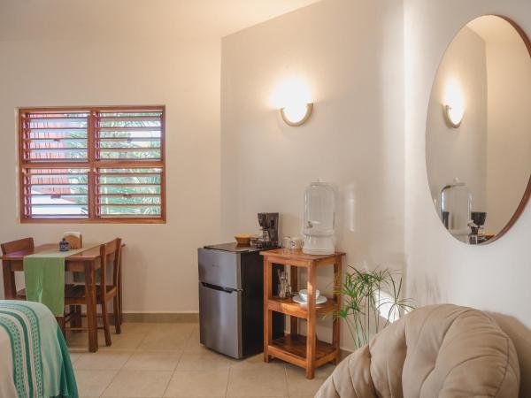 Casa Colibrí Tankah : photo 6 de la chambre chambre double avec balcon - vue sur mer