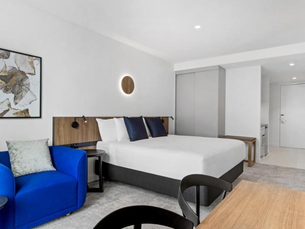 Adina Apartment Hotel Melbourne Southbank : photo 3 de la chambre studio apartment city view - king or twin