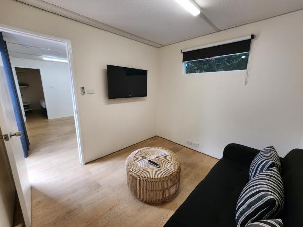 Banksia Tourist Park : photo 6 de la chambre double room with shared bathroom - non pet friendly