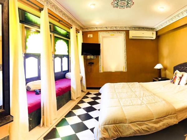 Hotstel Udaipur : photo 3 de la chambre suite deluxe