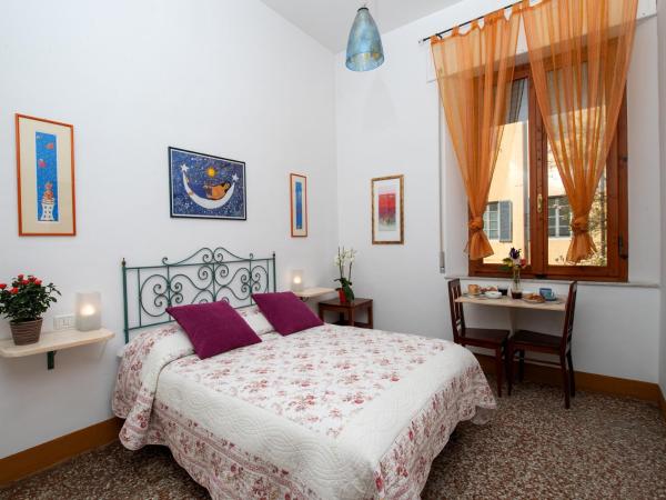 B&B La Coperta Ricamata : photo 1 de la chambre chambre double basique