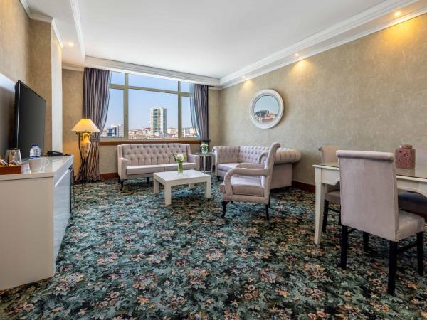 Elite Hotel Dragos : photo 1 de la chambre suite