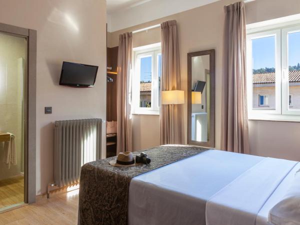 Hotel Macià Monasterio de los Basilios : photo 1 de la chambre suite familiale