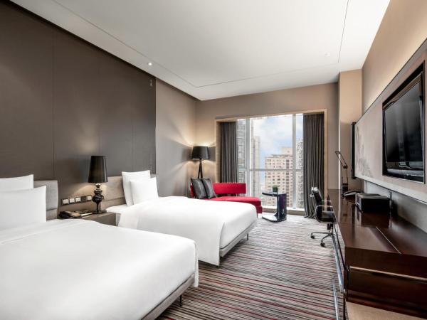 Le Meridien Chongqing Nan'an : photo 1 de la chambre chambre club avec 2 lits jumeaux/simples - Étage club - vue sur ville