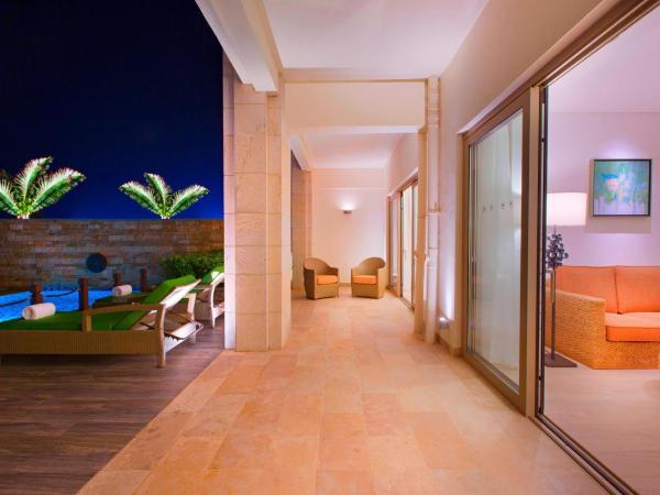 Sheraton Sanya Haitang Bay Resort : photo 4 de la chambre grande suite avec accès à la piscine