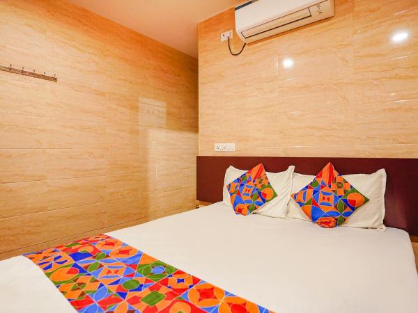 FabExpress Arunachala Guest House : photo 3 de la chambre chambre deluxe