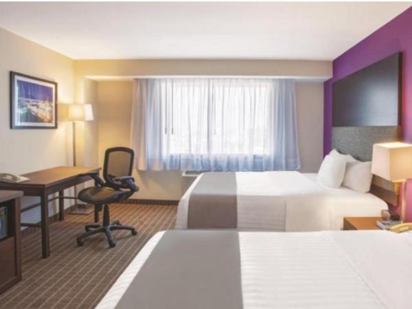 CHN Hotel Monterrey Centro, Trademark Collection by Wyndham : photo 6 de la chambre chambre 2 lits queen-size - non-fumeurs