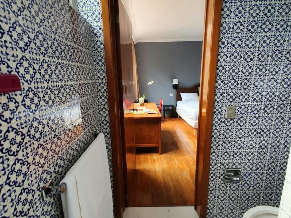 Lindas Suites Eugenio Sue : photo 4 de la chambre chambre lit king-size avec balcon