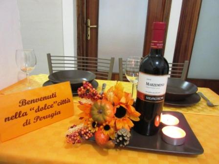 LE GEMME DI PERUGIA - alloggi in centro storico - VIA DELLA CUPA / VIA DELLA LUNA : photo 8 de la chambre chambre triple confort