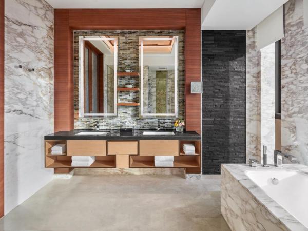 Sheraton Beijing Lize Hotel : photo 6 de la chambre belle suite 1 chambre lit king-size avec accès au salon club