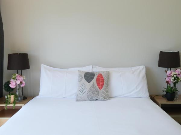 The Garden Hotel : photo 1 de la chambre suite familiale